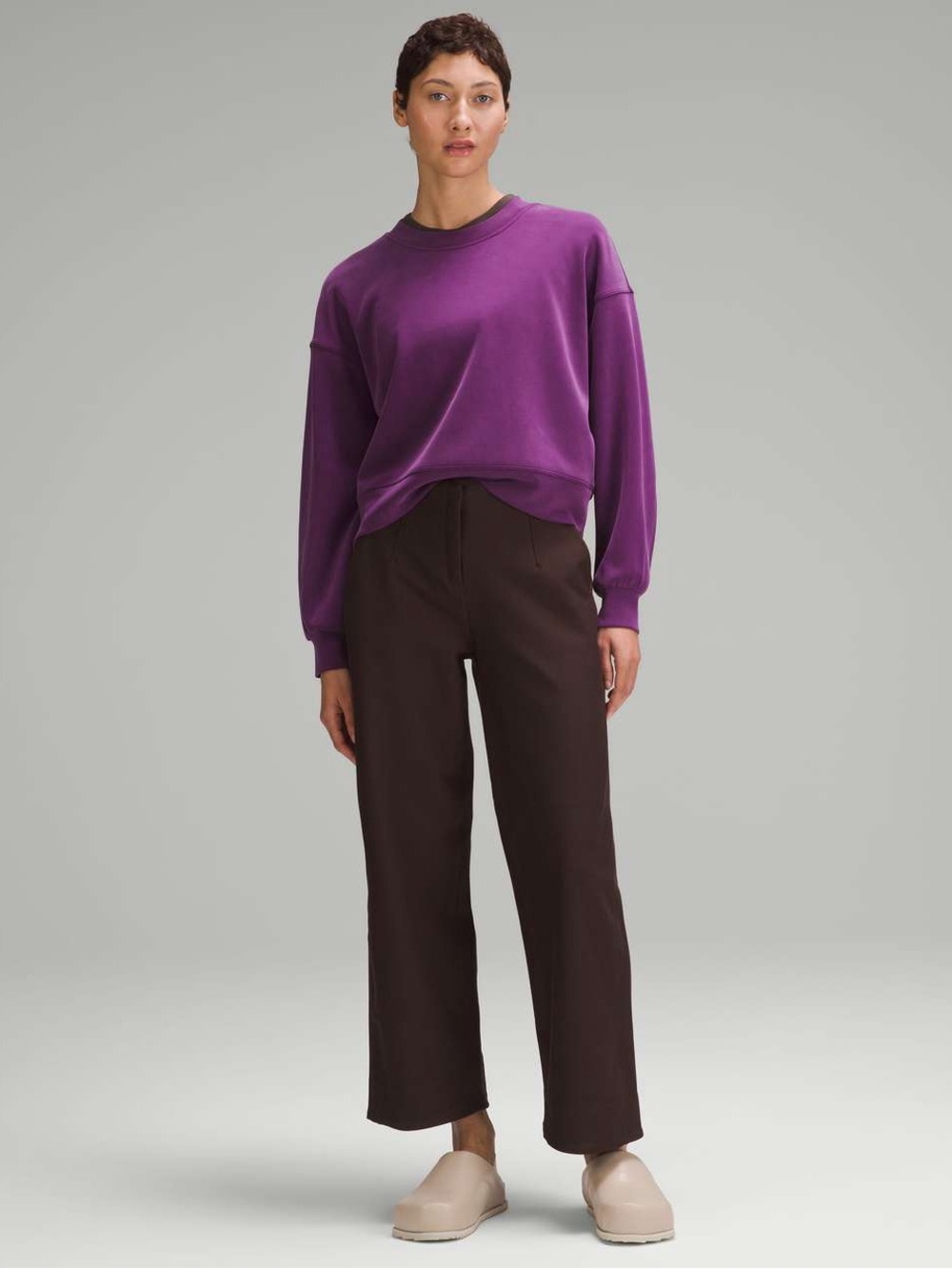 Lululemon Women’s Softstreme Perfectly Oversized Crewneck Sweatshirt Purple *t - Picture 3 of 11
